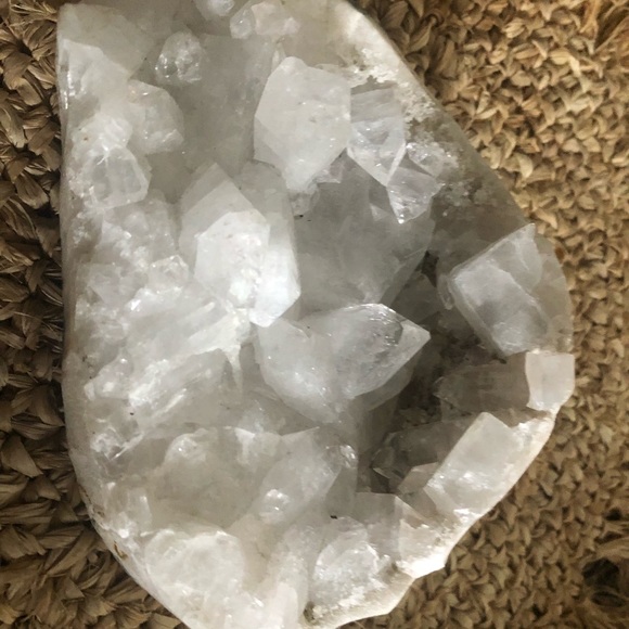 Large Apophyllite Crystal - Picture 6 of 9